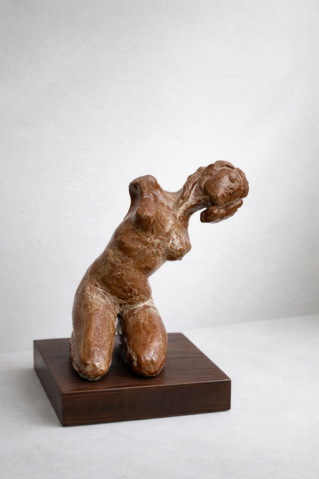 ‘SURRENDER’ CERAMIC SCULPTURE